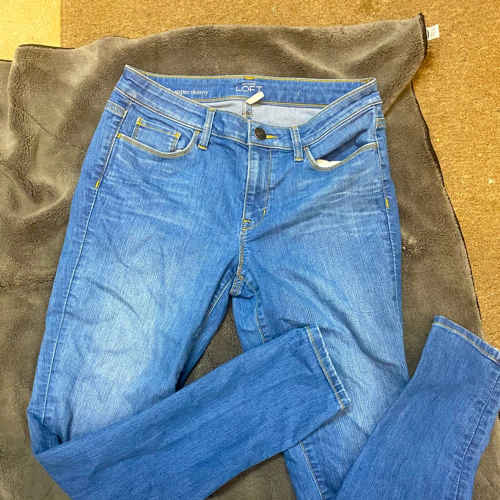 Ann Taylor Loft Super Skinny Size 8 jeans